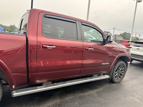 Used 2021 RAM 1500 Laramie AWD/4WD image 9