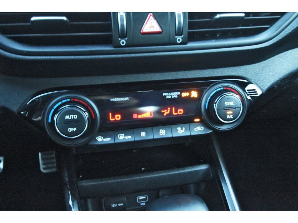 Used 2022 Kia Forte GT-Line w/ GT-Line Technology Package FWD image 26
