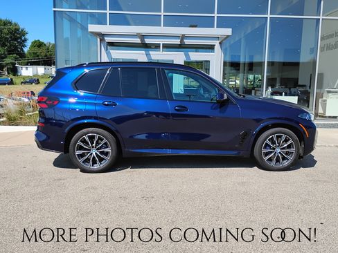 Used 2024 BMW X5 xDrive40i w/ M Sport Package AWD/4WD image 2