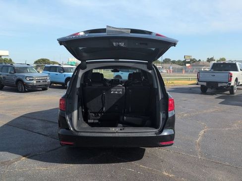 Used 2023 Honda Odyssey EX-L image 7