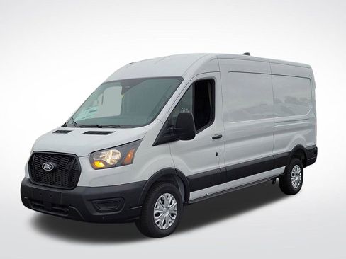 New 2026 Ford Transit 250 148 Medium Roof image 3