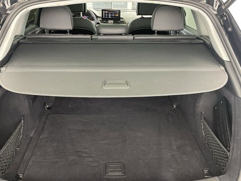 Used 2023 Audi Q5 2.0T Premium w/ Convenience Package image 39