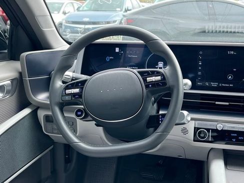 Used 2023 Hyundai Ioniq 6 SEL RWD image 14