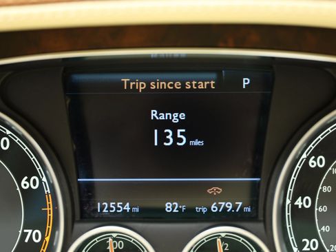 Used 2014 Bentley Flying Spur W12 AWD/4WD image 30
