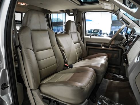 Used 2010 Ford F250 Lariat AWD/4WD image 31