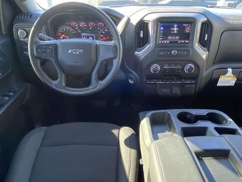 Used 2023 Chevrolet Silverado 1500 Custom Trail Boss w/ LPO, Dark Essentials Package image 10