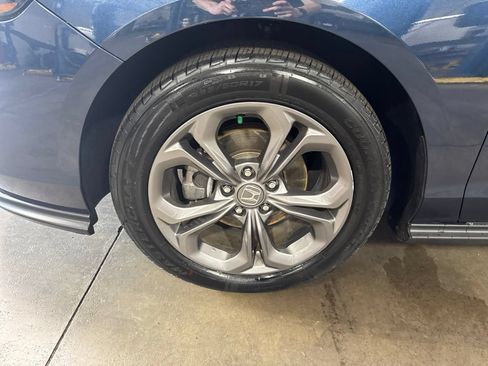 Certified 2024 Honda Accord EX image 11