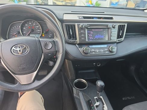 Used 2013 Toyota RAV4 XLE image 3