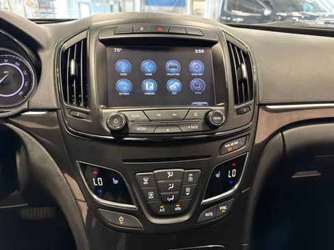 Used 2016 Buick Regal FWD image 11