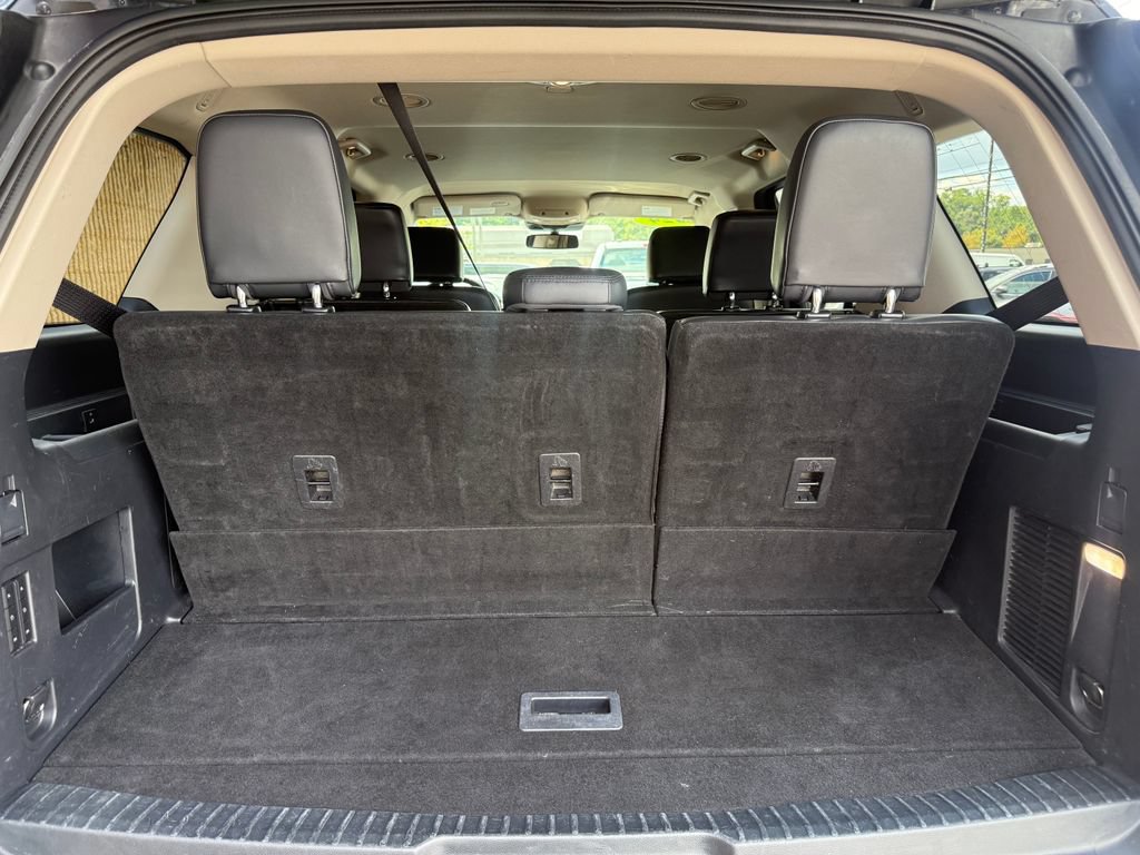 Used 2024 Ford Expedition XLT RWD image 21