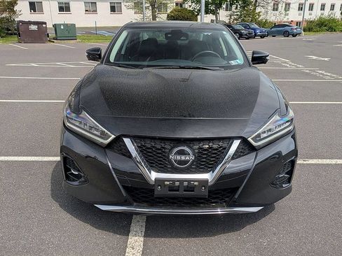 Used 2023 Nissan Maxima Platinum w/ Sport Mat Group FWD image 2