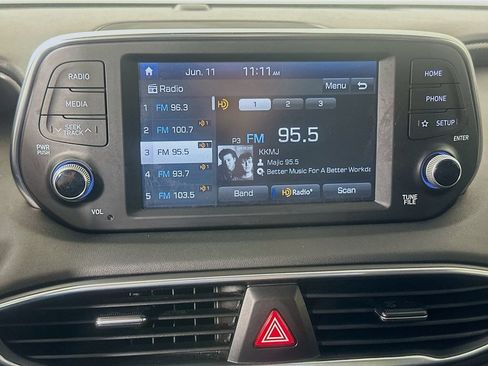 Used 2020 Hyundai Santa Fe SEL w/ Convenience + Premium Package FWD image 14