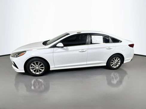 Used 2018 Hyundai Sonata SE FWD image 9