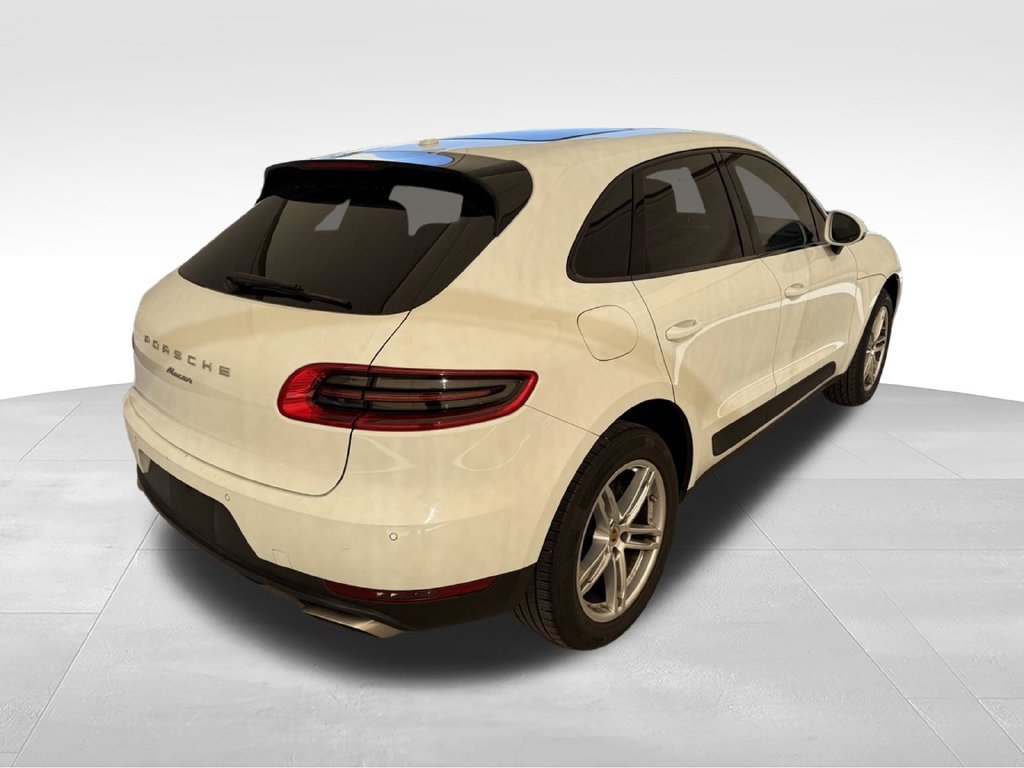 Used 2017 Porsche Macan AWD/4WD image 9
