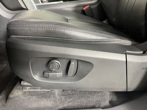 Used 2019 Land Rover Discovery Sport HSE image 20