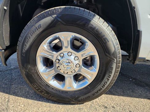 Used 2022 RAM 3500 Tradesman AWD/4WD image 11