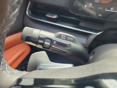 New 2026 Kia Carnival Hybrid FWD image 29