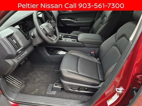 New 2026 Nissan Pathfinder SL w/ SL Premium Package AWD/4WD image 9