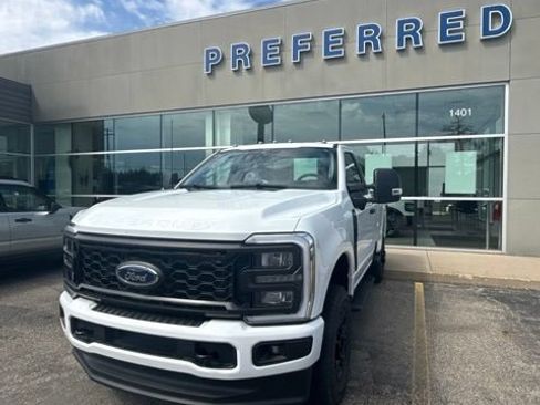 Used 2025 Ford F250 XL w/ STX Appearance Package AWD/4WD image 2