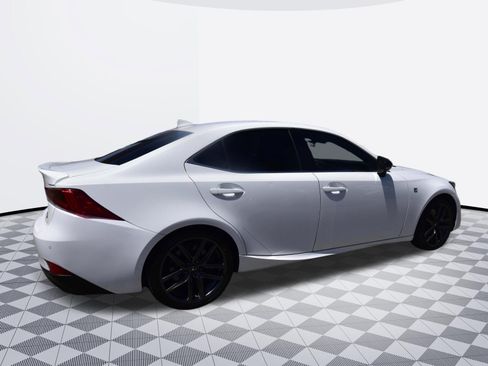 Used 2019 Lexus IS 300 w/ Navigation Package RWD image 7