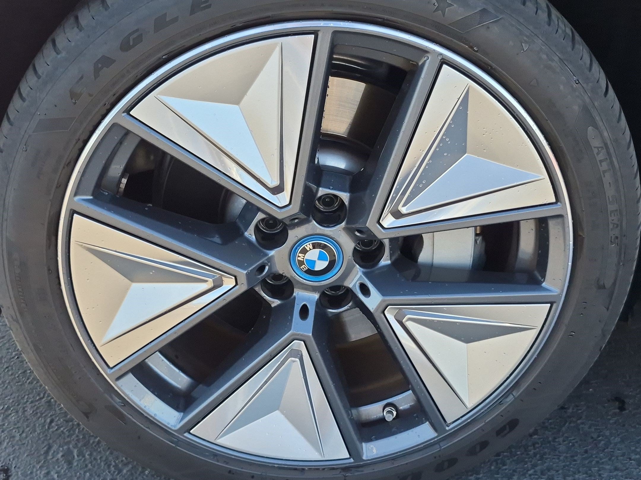 Certified 2024 BMW i4 eDrive35 w/ Convenience Package RWD image 13