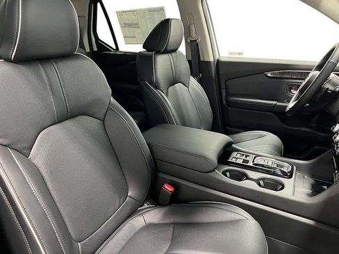 New 2025 Honda Pilot Elite image 42