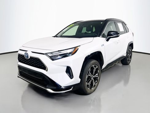 Used 2023 Toyota RAV4 XSE w/ Weather Package AWD/4WD image 10