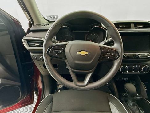 Used 2023 Chevrolet TrailBlazer LT w/ Convenience Package image 13