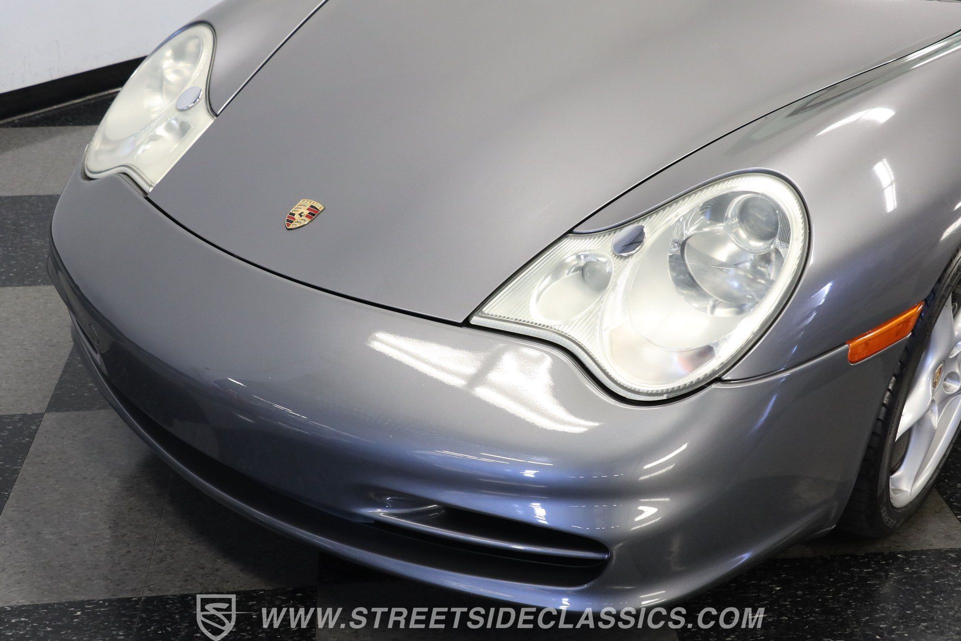 Used 2002 Porsche 911 Carrera 4 AWD/4WD image 19