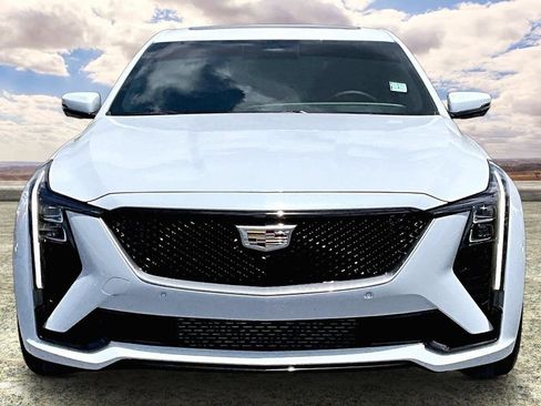 Certified 2026 Cadillac CT5 Sport RWD image 2