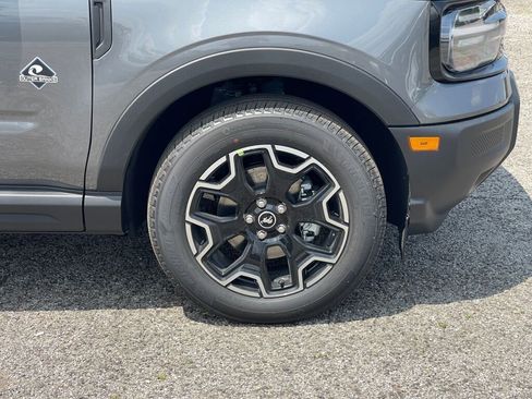 New 2025 Ford Bronco Sport Outer Banks image 17