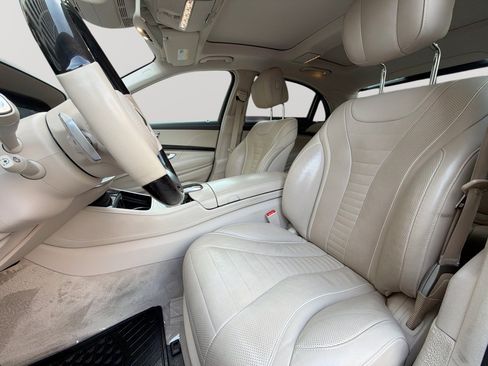 Used 2020 Mercedes-Benz S 560 Sedan w/ AMG Line Exterior image 13