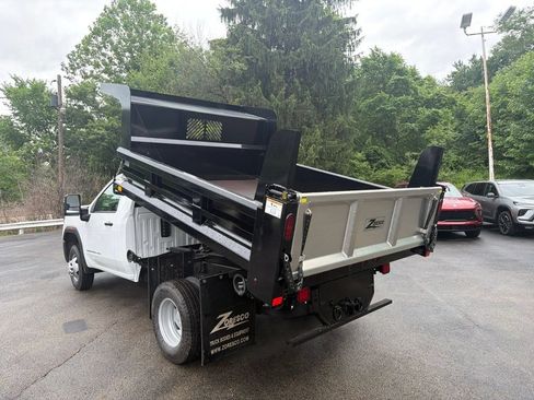 New 2026 GMC Sierra 3500 Pro w/ Convenience Package AWD/4WD image 4