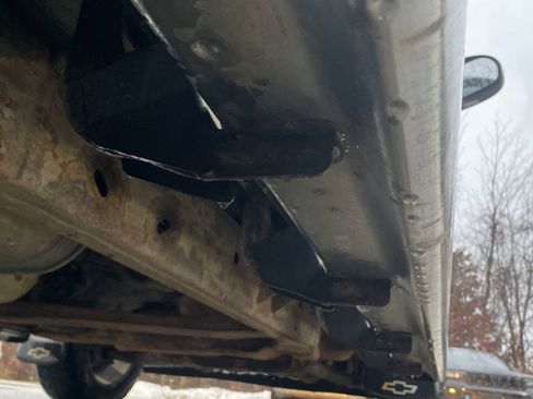 Used 2013 Chevrolet Avalanche LTZ image 22