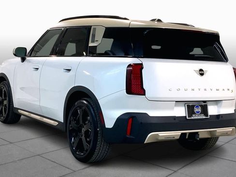 Used 2025 MINI Cooper Countryman SE w/ Comfort Package Max image 11