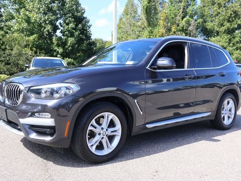 Used 2019 BMW X3 xDrive30i w/ Driving Assistance Package AWD/4WD image 4