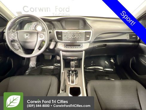 Used 2015 Honda Accord Sport image 7