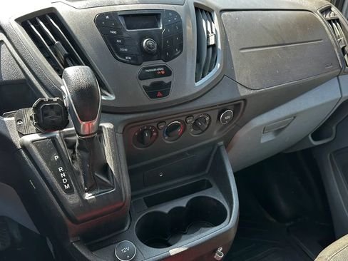 Used 2017 Ford Transit 250 130 Low Roof w/ Exterior Upgrade Package RWD image 19