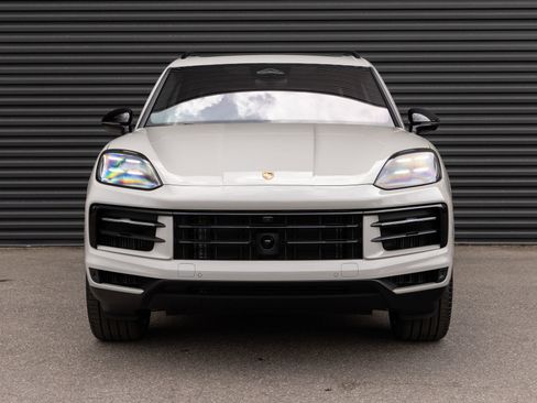 New 2026 Porsche Cayenne AWD/4WD image 7