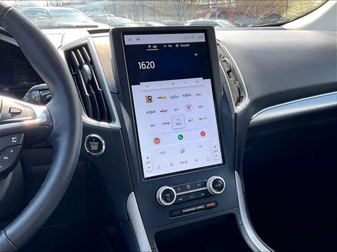 Used 2022 Ford Edge SEL w/ Convenience Package AWD/4WD image 18