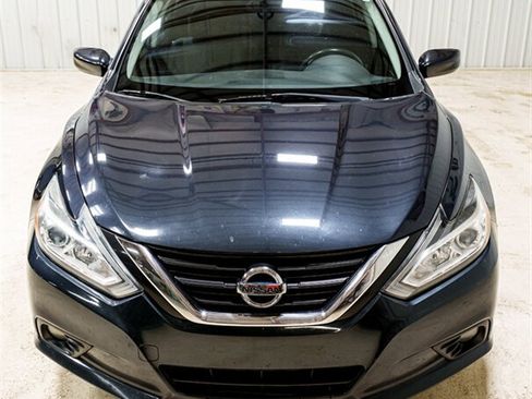 Used 2017 Nissan Altima 2.5 FWD image 17
