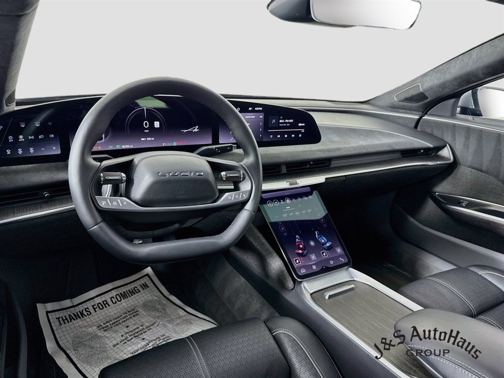 Used 2025 Lucid Air Grand Touring AWD/4WD image 29