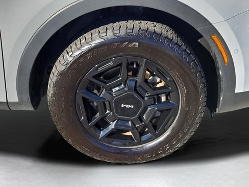 Used 2024 Kia Sorento SX Prestige image 6
