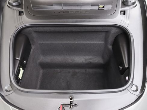 Used 2019 Porsche 911 Carrera image 39