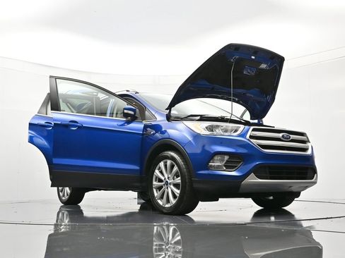 Used 2017 Ford Escape Titanium image 50