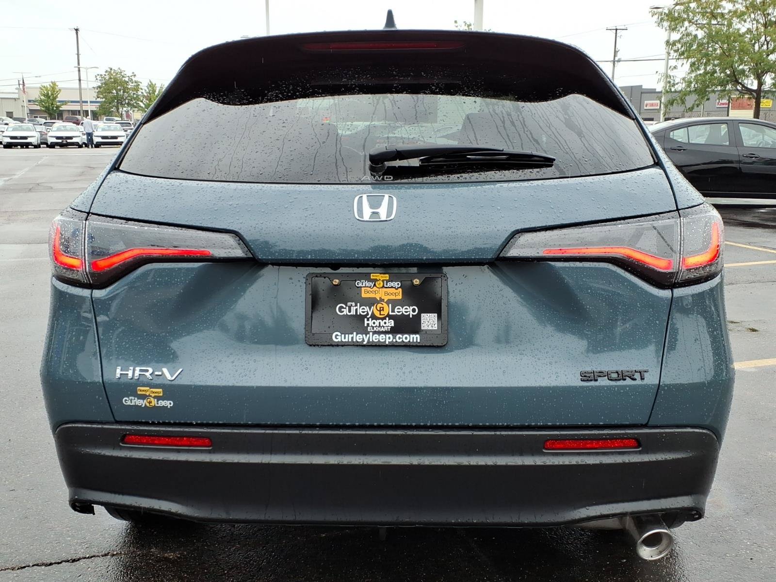 Certified 2025 Honda HR-V Sport image 9