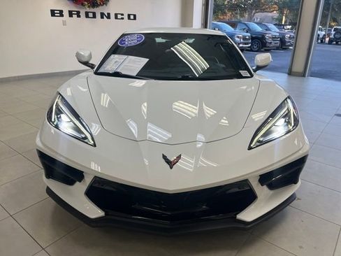 Used 2022 Chevrolet Corvette Stingray image 3