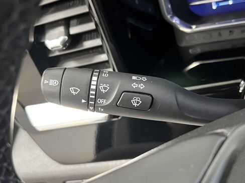 Used 2024 Chevrolet Silverado 1500 RST image 28