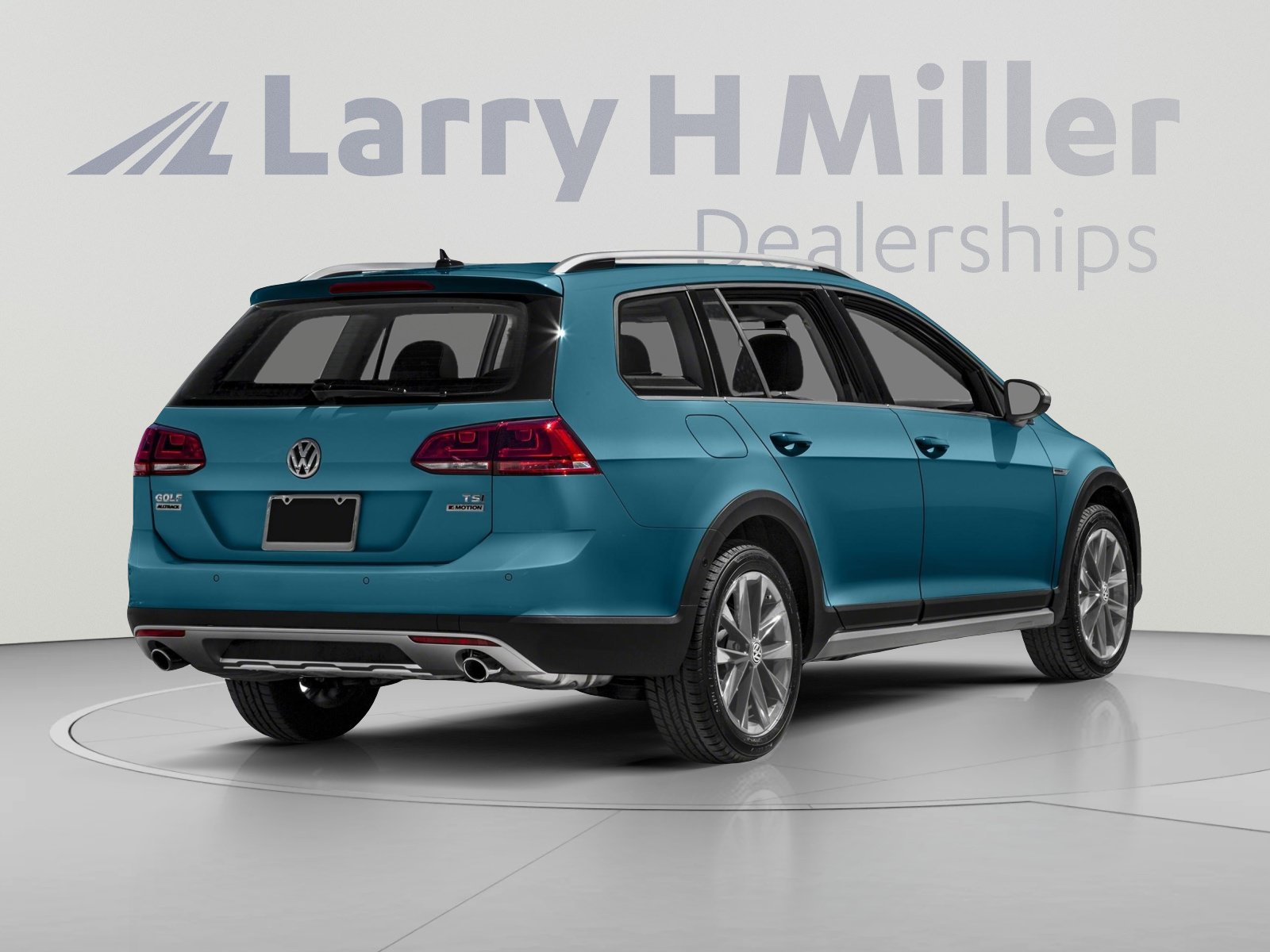 Used 2017 Volkswagen Golf Alltrack SE AWD/4WD image 2