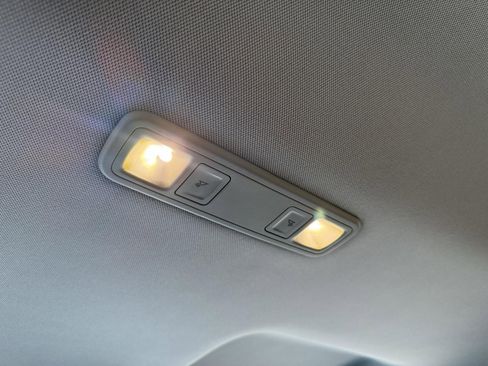 Used 2019 Chevrolet Silverado 1500 LT image 28